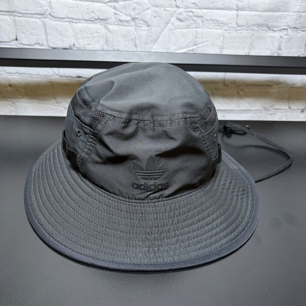 Adidas Originals Black Boonie Bucket Hat Trefoil Logo Mesh Vent Chin Strap Hat